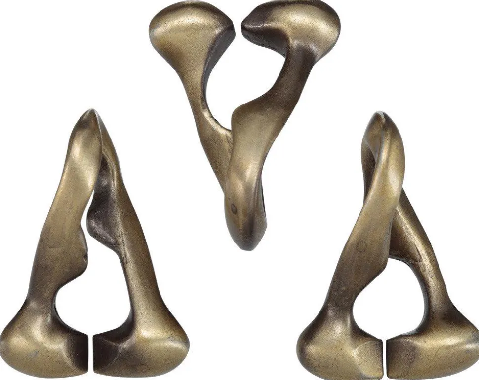 Huzzle Cast Trinity