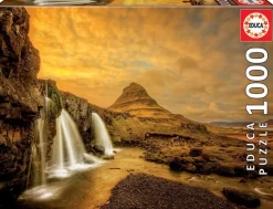 Puzzle Kirkjufellsfoss Falls, Noruega