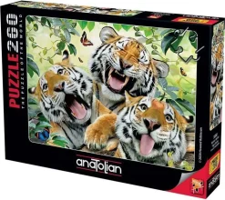 Puzzle Tiger Selfie